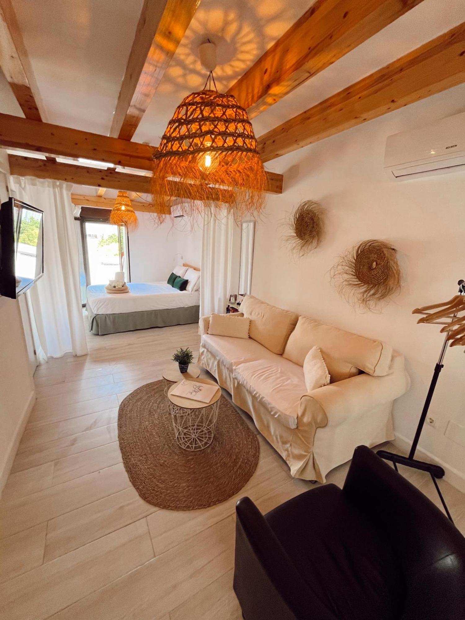And Sun - Paseo Maritimo -playa Apartment